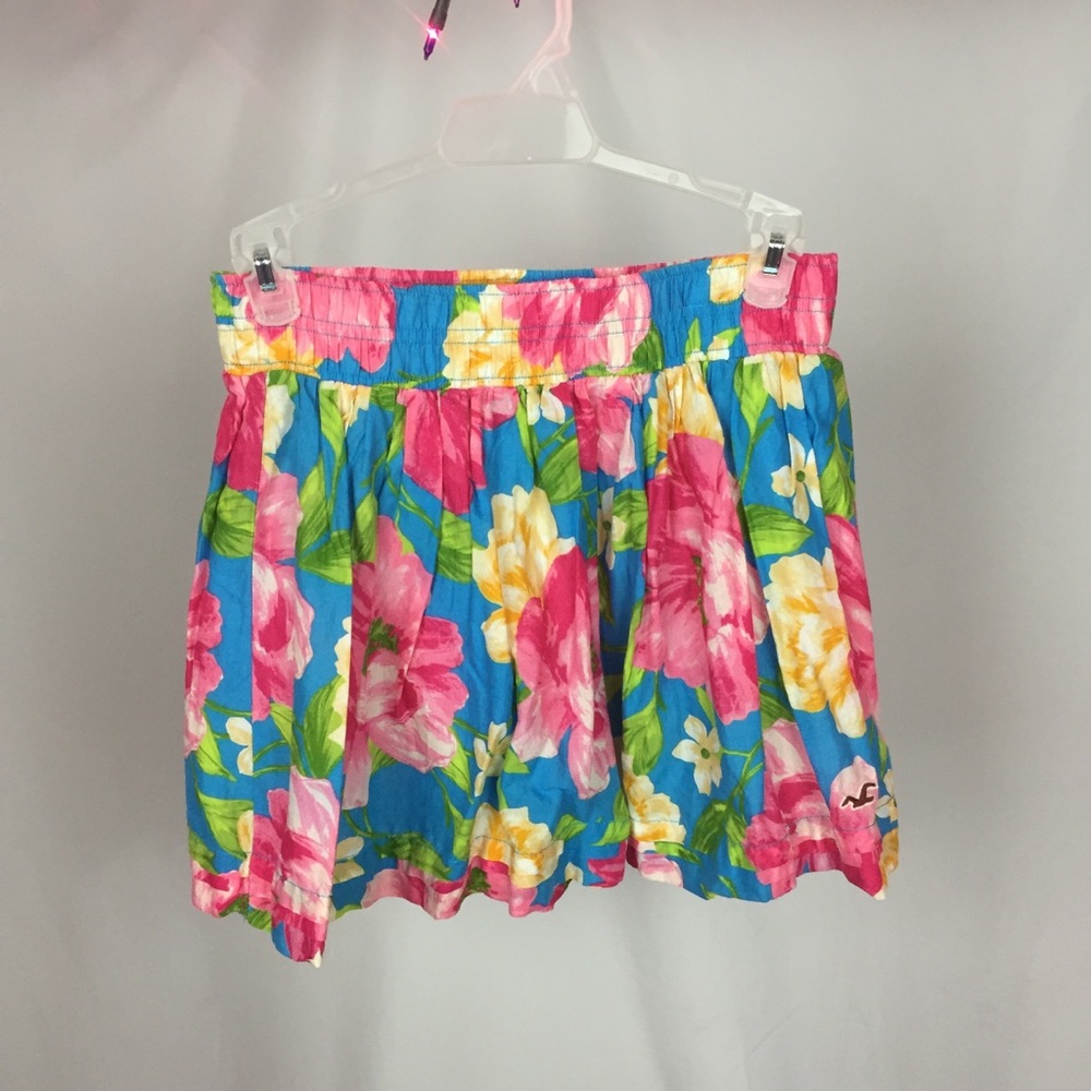 Hollister Blue and Pink Floral Skirt